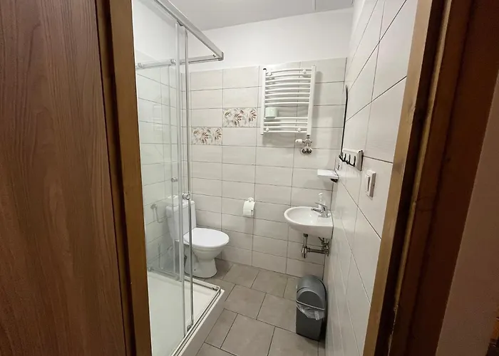 Private Bathroom Single Room