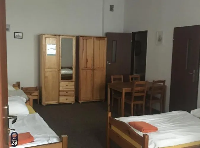 Private Bathroom Quadruple Room